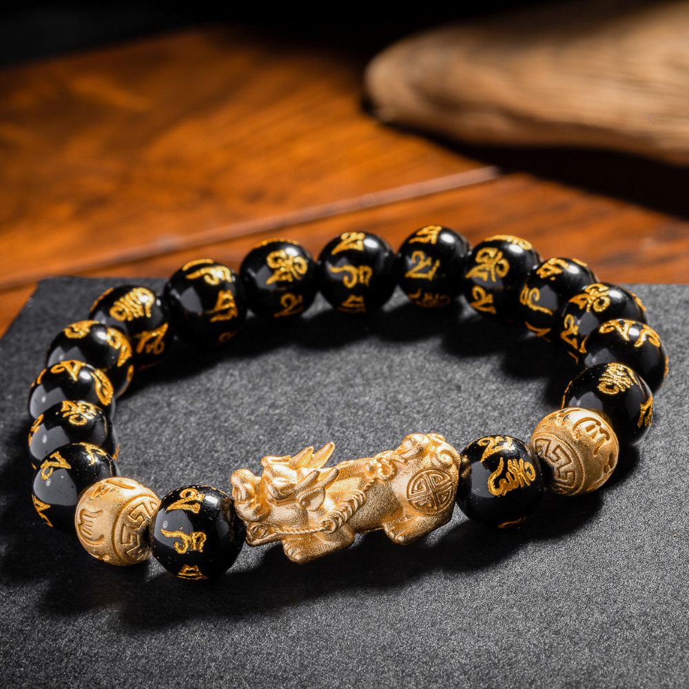 Feng Shui Pixiu Black Obsidian Bracelet for Wealth — main view | Buddha Bloom